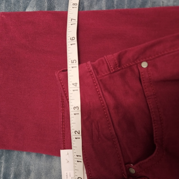 NWT! croft & barrow Women's Red Skinny Pants! - Picture 7 of 9